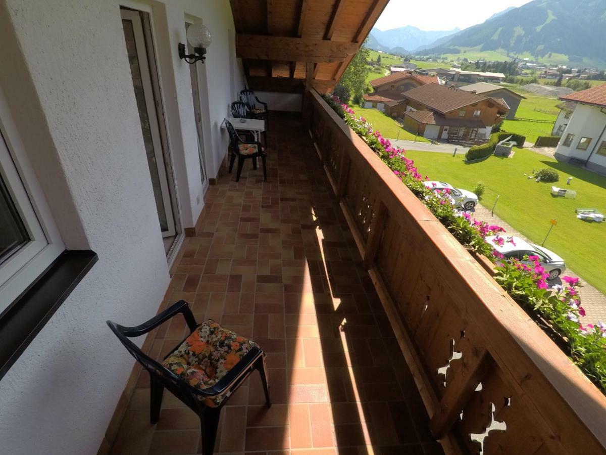 Gastehaus Reichle Hotel Tannheim Buitenkant foto