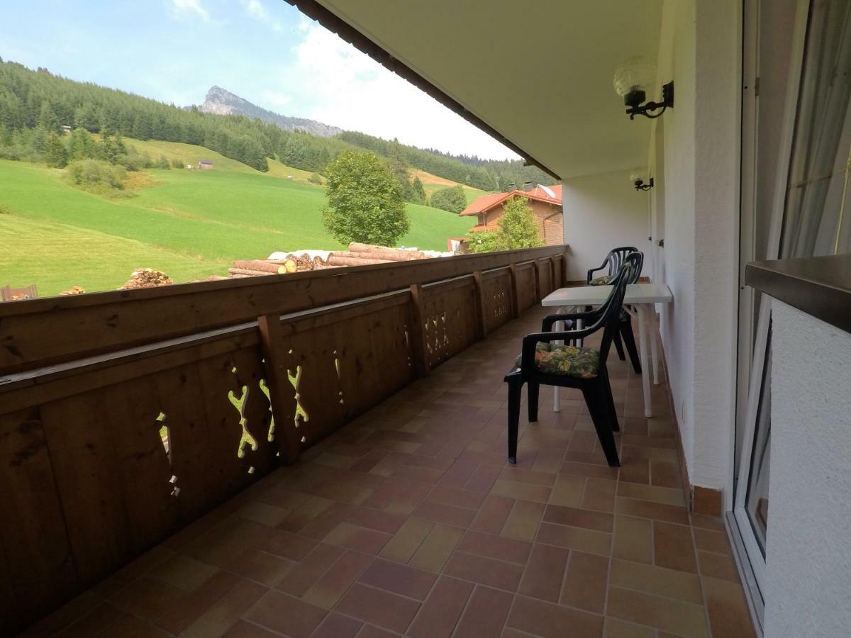 Gastehaus Reichle Hotel Tannheim Buitenkant foto